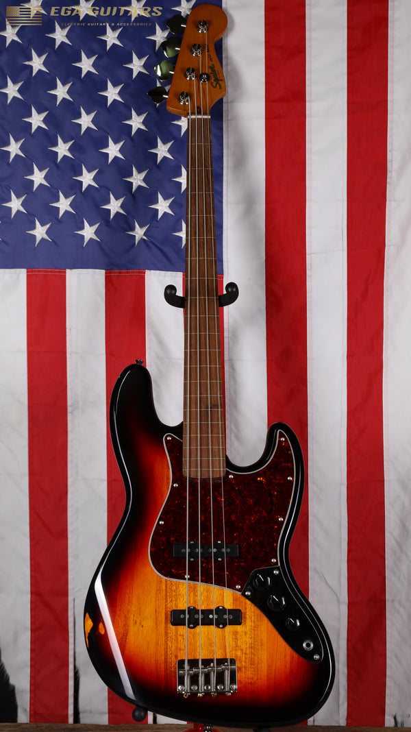 Squier Classic Vibe '60s Jazz Bass Fretless - 3-Color Sunburst
