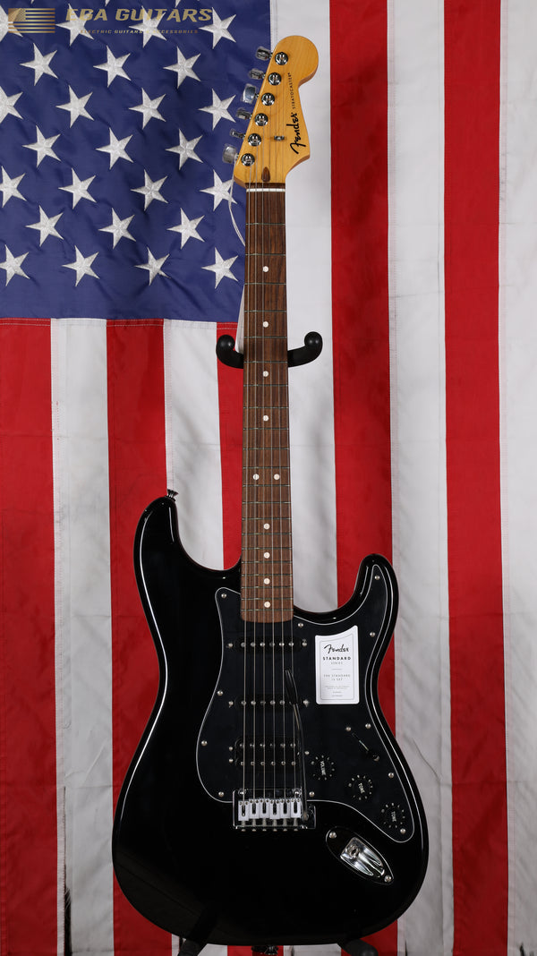 Fender Standard Stratocaster HSS - Black