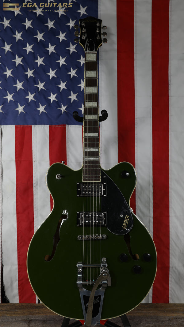 Gretsch G2622T Streamliner Center Block with Rosewood Fretboard, Bigsby - Torino Green
