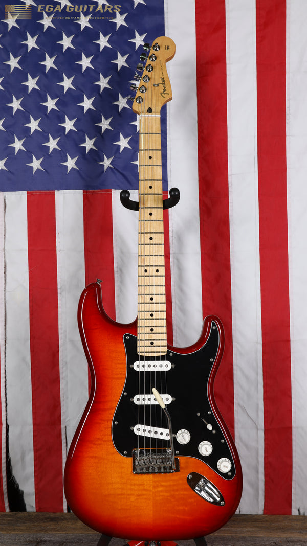 Fender Player Stratocaster Plus Top with Maple Fretboard - Aged Cherry Burst