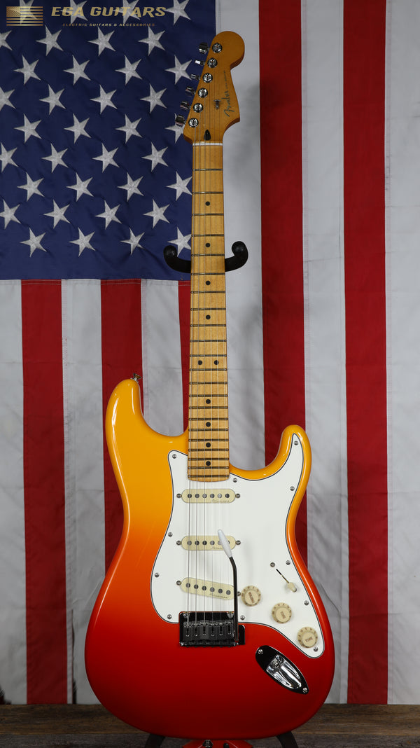 Fender Player Plus Stratocaster with Maple Fretboard - Tequila Sunrise