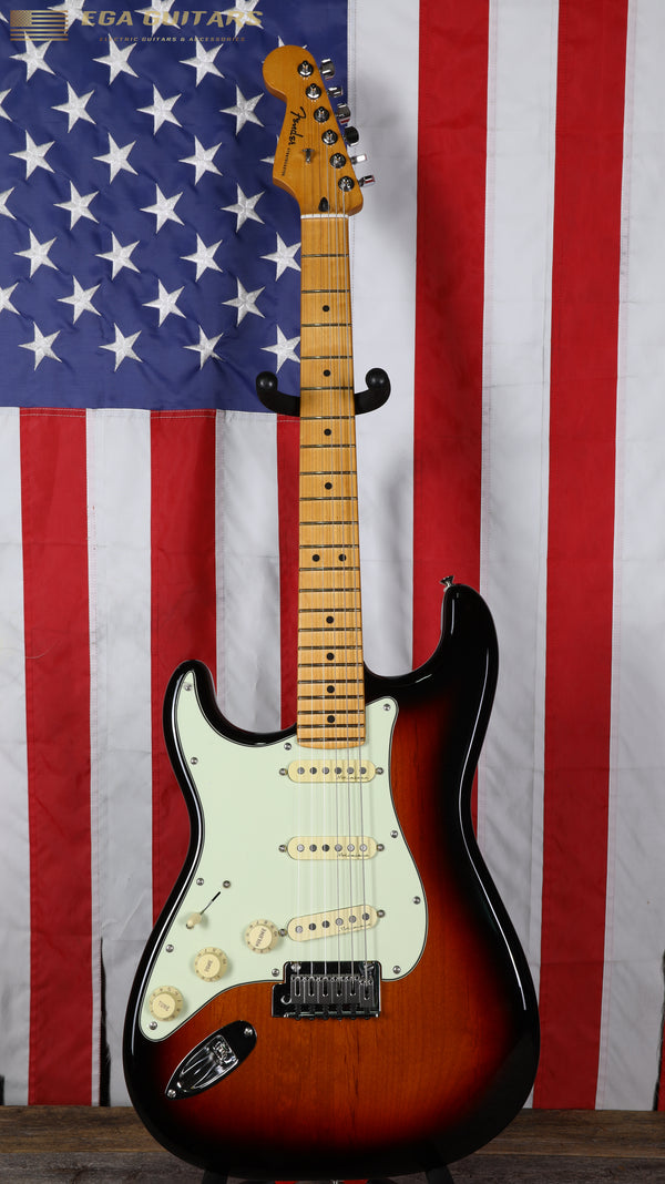 Fender Player Plus Stratocaster Left-Handed with Maple Fretboard - Sunburst