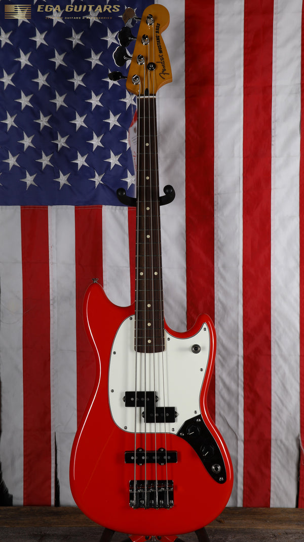 Fender Player II Mustang Bass PJ - Coral Red