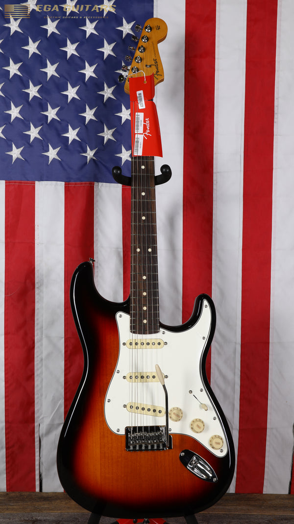 Fender Player II Stratocaster - 3-Color Sunburst