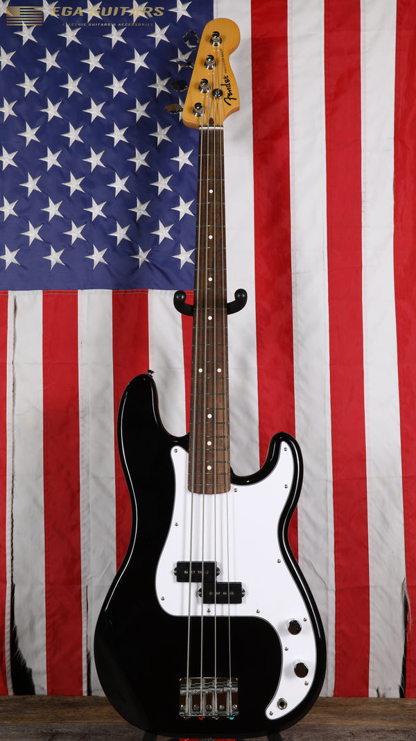 Fender Standard Precision Bass - Black