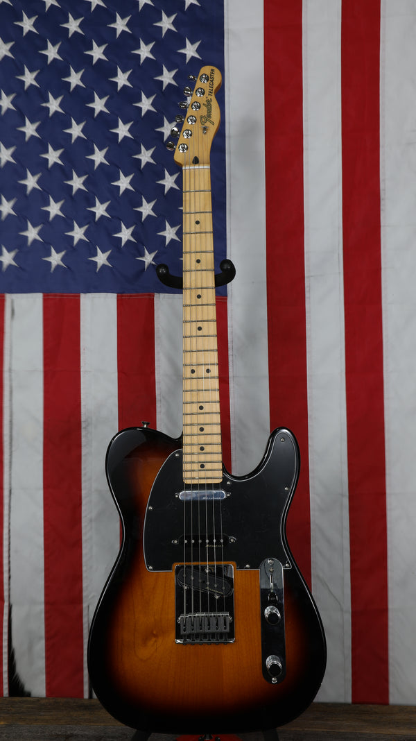 Fender Deluxe Nashville Telecaster with Maple Fretboard - 2-Color Sunburst